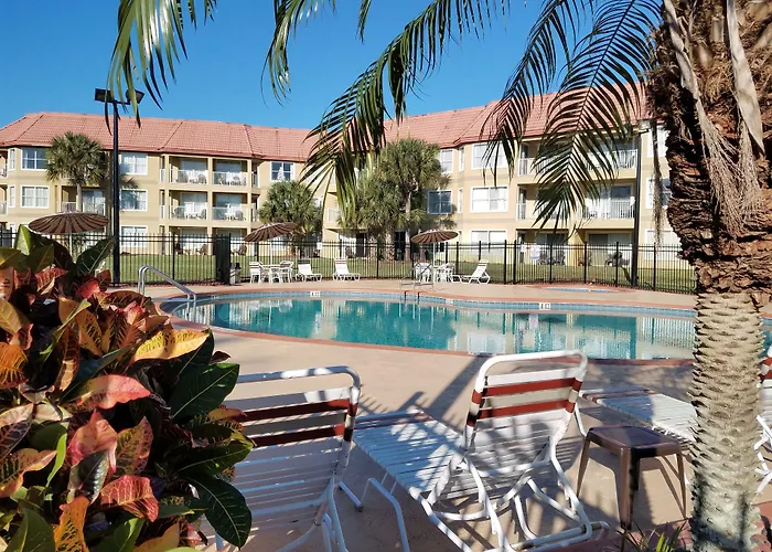 Parc Corniche Condominium SuitesResort Hotel